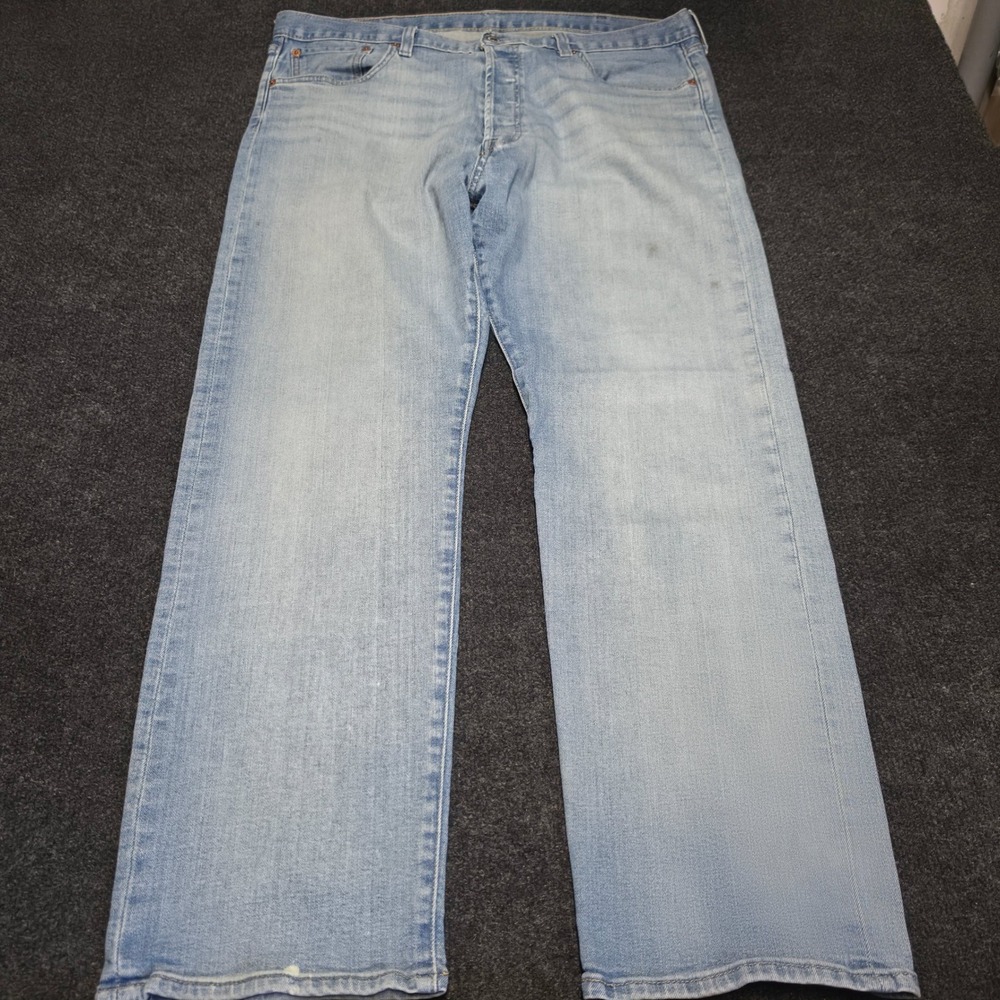Levis 501 Original Fit Jeans Mens 38x30 Light Wash Blue Denim 00501-3149